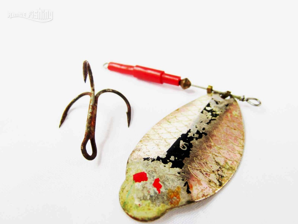 Lot Anciennes Mouches De Pêche MEPPS - Accessoires, Appats, Leurres - Très Bon état